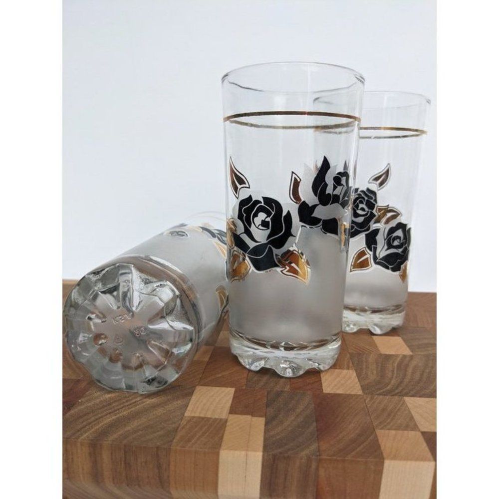 Vintage cocktail glass Black and Gold roses barware, Japanese Glassware set - Picture 5 of 7